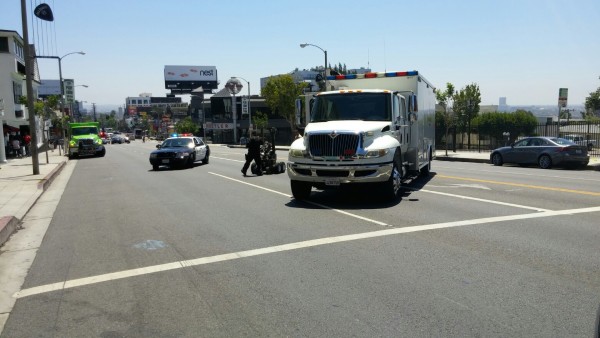 Traffic diverted on Sunset Boulevard today while Sheriff's deputies investigate possible bomb.