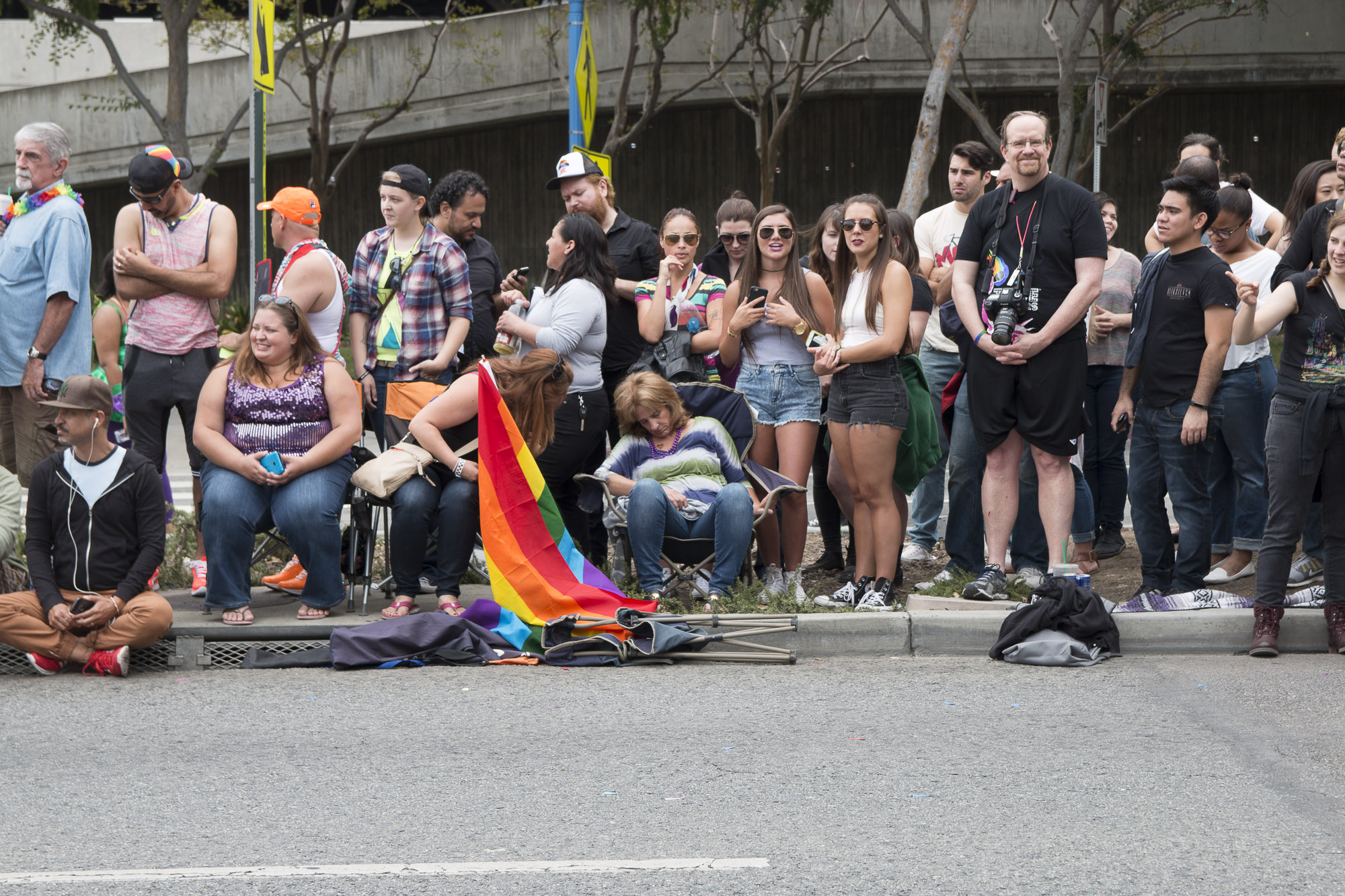 For some it was more fun to sit and watch than march. (Photo by Derek Wear of Unikorn Photography)