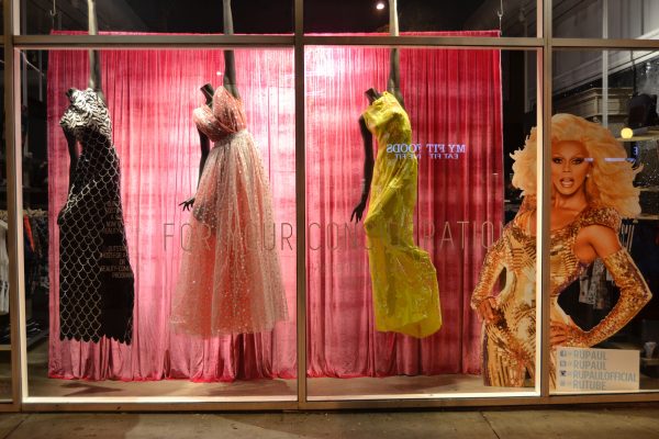Gowns by Zaldy Goco in the windows of LASC (Photo courtesty of @ohmannequin)