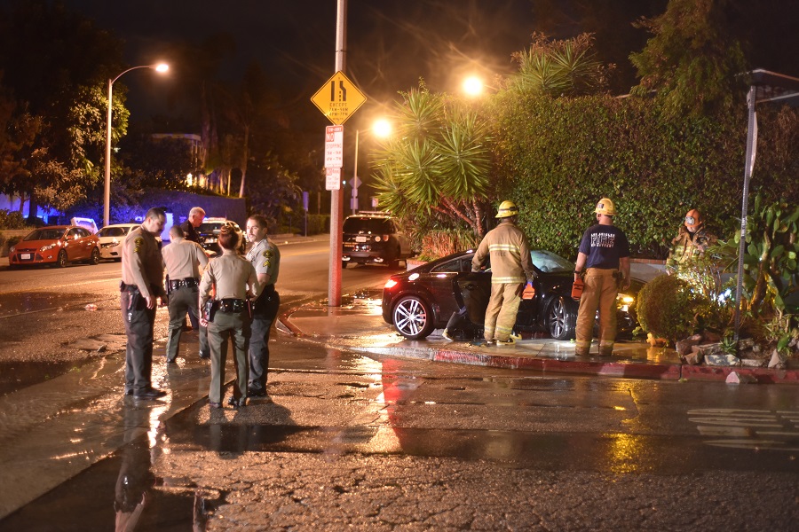 Fire hydrant crash on Fountain Avenue at Sierra Bonita (Photo by Benjamin Marker)